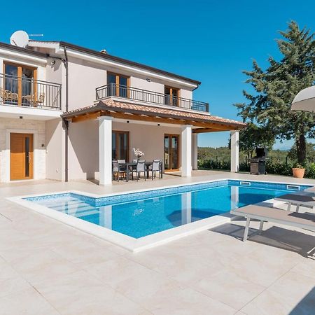 Villa Atop The Village With Stunning View Vižinada Exterior foto